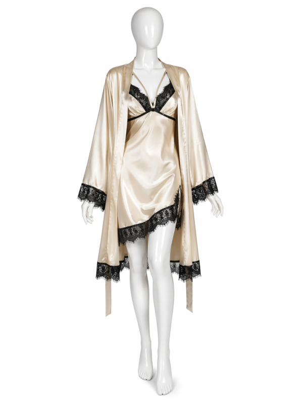 Ensemble Satin Champagne & Dentelle Noire Élégance Luxe
