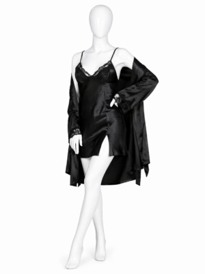 Ensemble Nuit Satin Noir – Élégance Intemporelle