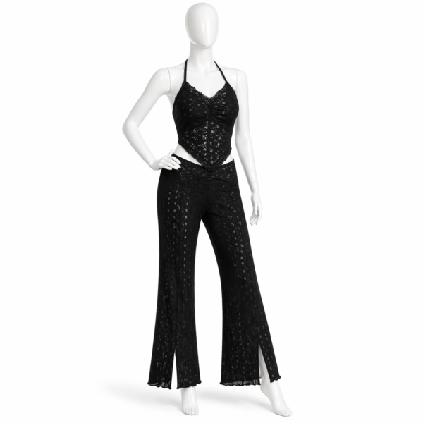 Ensemble Nuit Dentelle Noir – Élégance Intemporelle