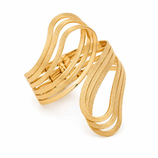 Bracelet Manchette Vague Dorée Élégance
