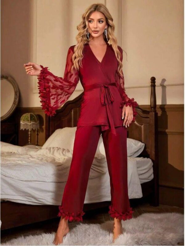 Ensemble Nuit Passion Rouge Dentelle Élégante