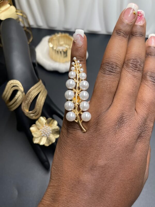 Bague Feuille Royale Perla