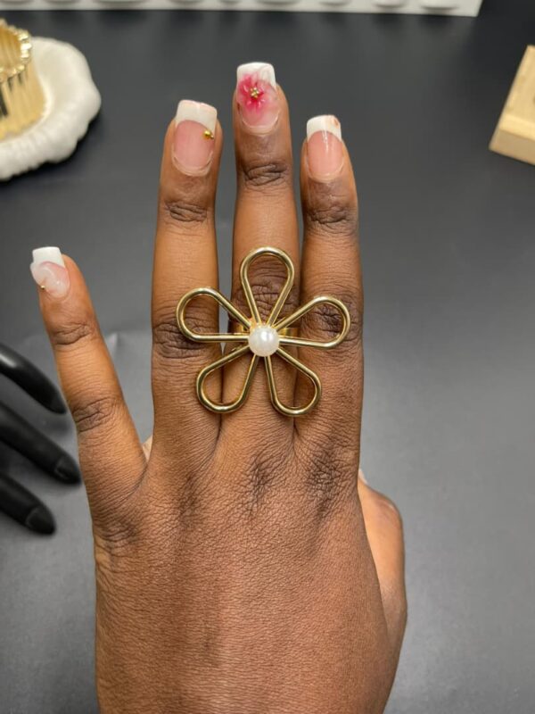 Bague Fleur Épure