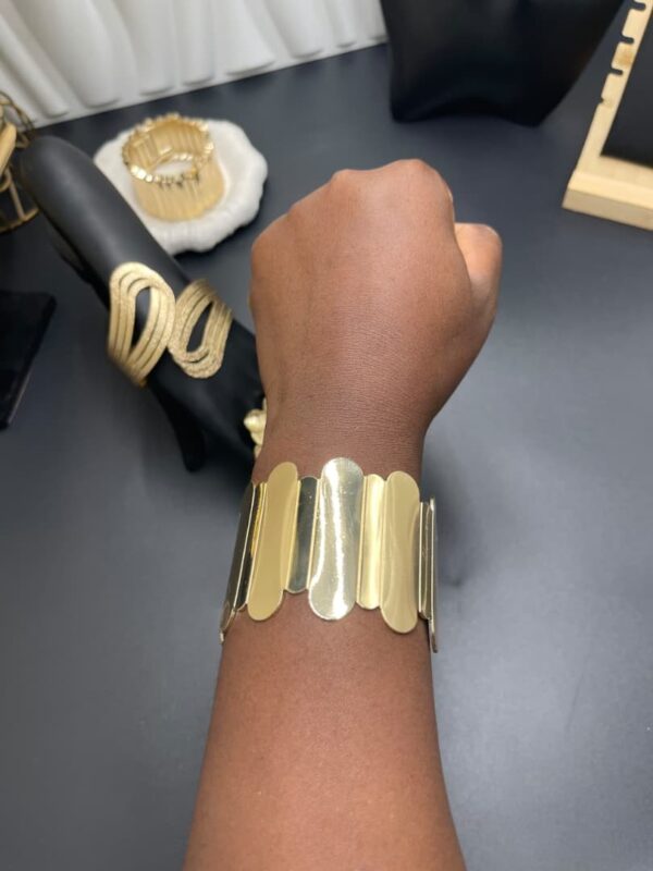 Bracelet Manchette Plaques Élégance Or