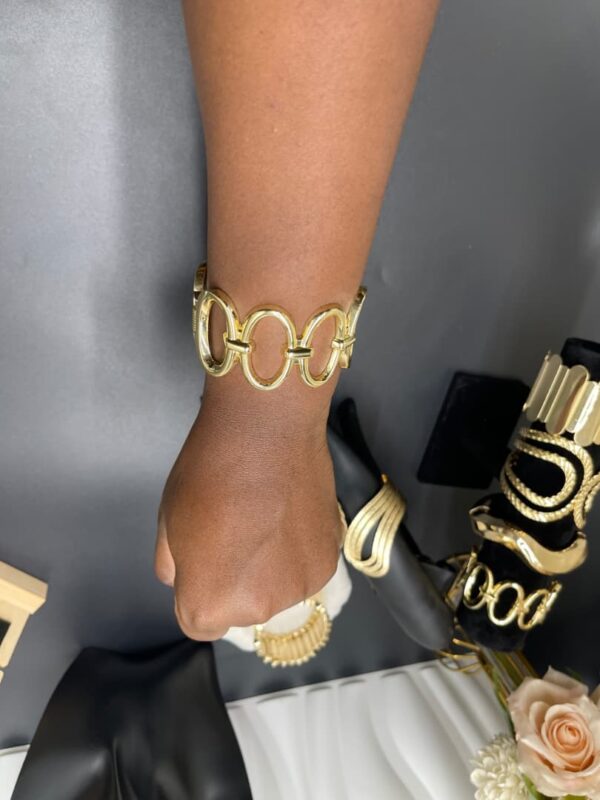 Bracelet Chaîne Ovale Luxe Doré