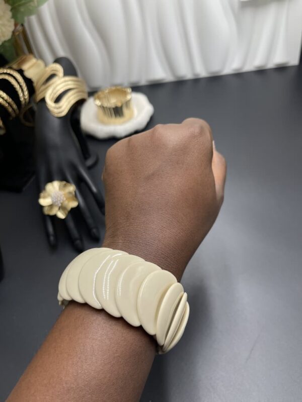 Bracelet Beige Élégance Pure