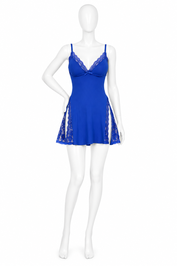 Nuisette Courte Bleue Royale en Coton & Dentelle – Élégance Confort Nuisette Courte Bleue Royale en Coton & Dentelle – Élégance Confort