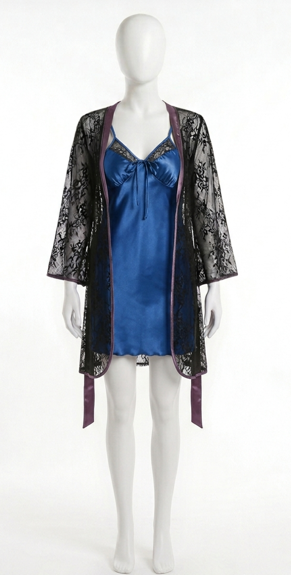 Ensemble Saphir Élégance – Nuisette Satin & Kimono en Dentelle