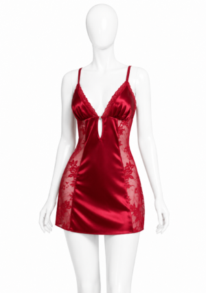 Nuisette Courte Rouge Passion Satin & Dentelle