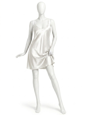 Nuisette Satinée Blanche Élégance Minimaliste
