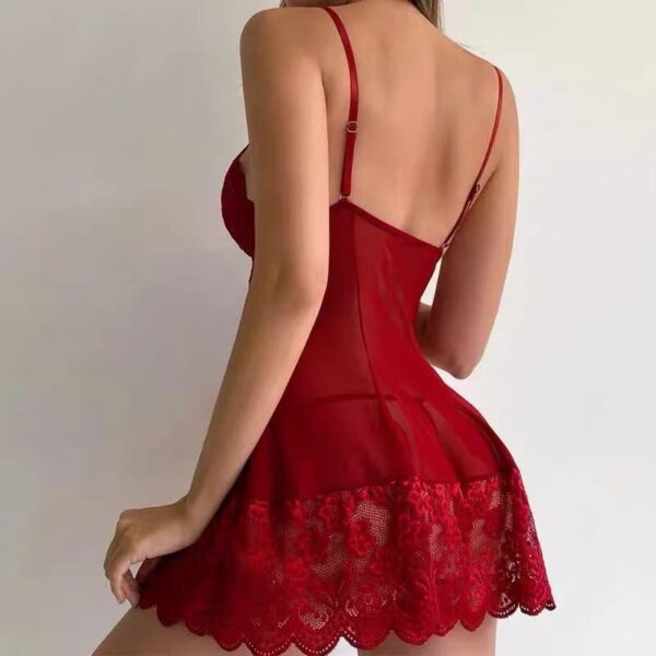 Nuisette Babydoll en Dentelle Florale & Voile Transparent – Coupe Évasée